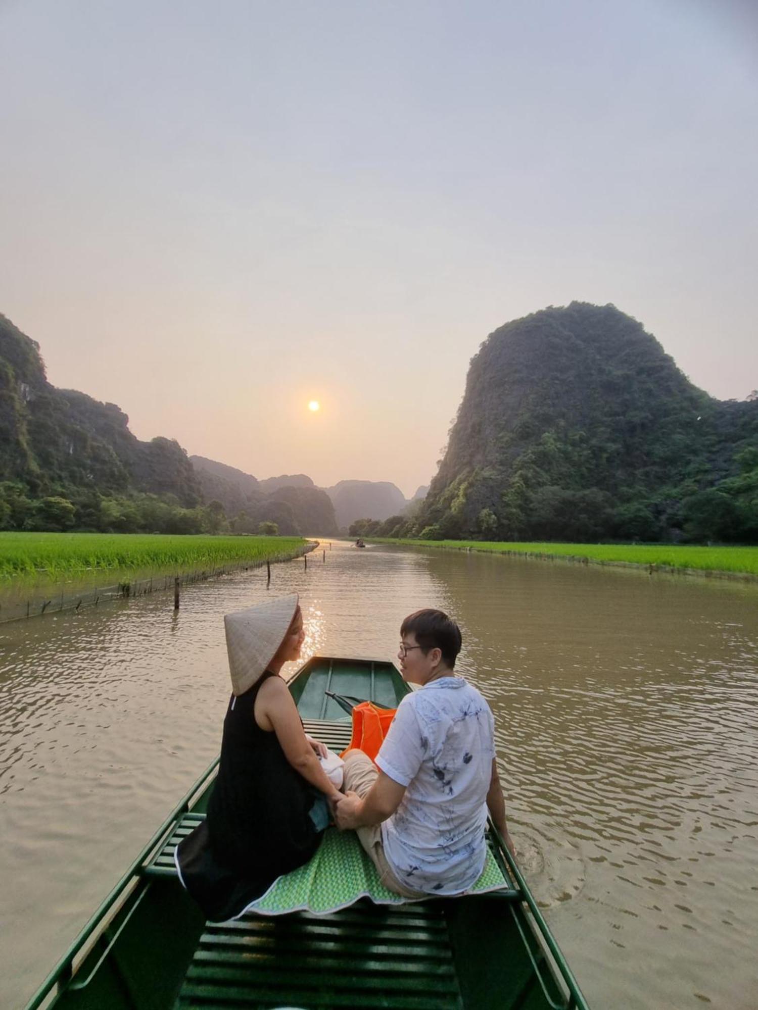Phi Hung's Unique Homestay Ninh Bình Extérieur photo